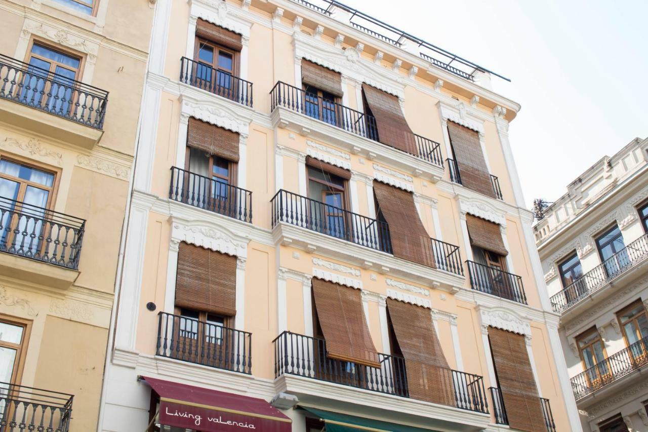 Living Valencia Apartments - Merced Exterior foto